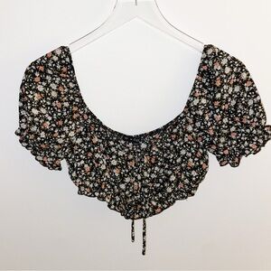 Zaful Black Floral Crop Top